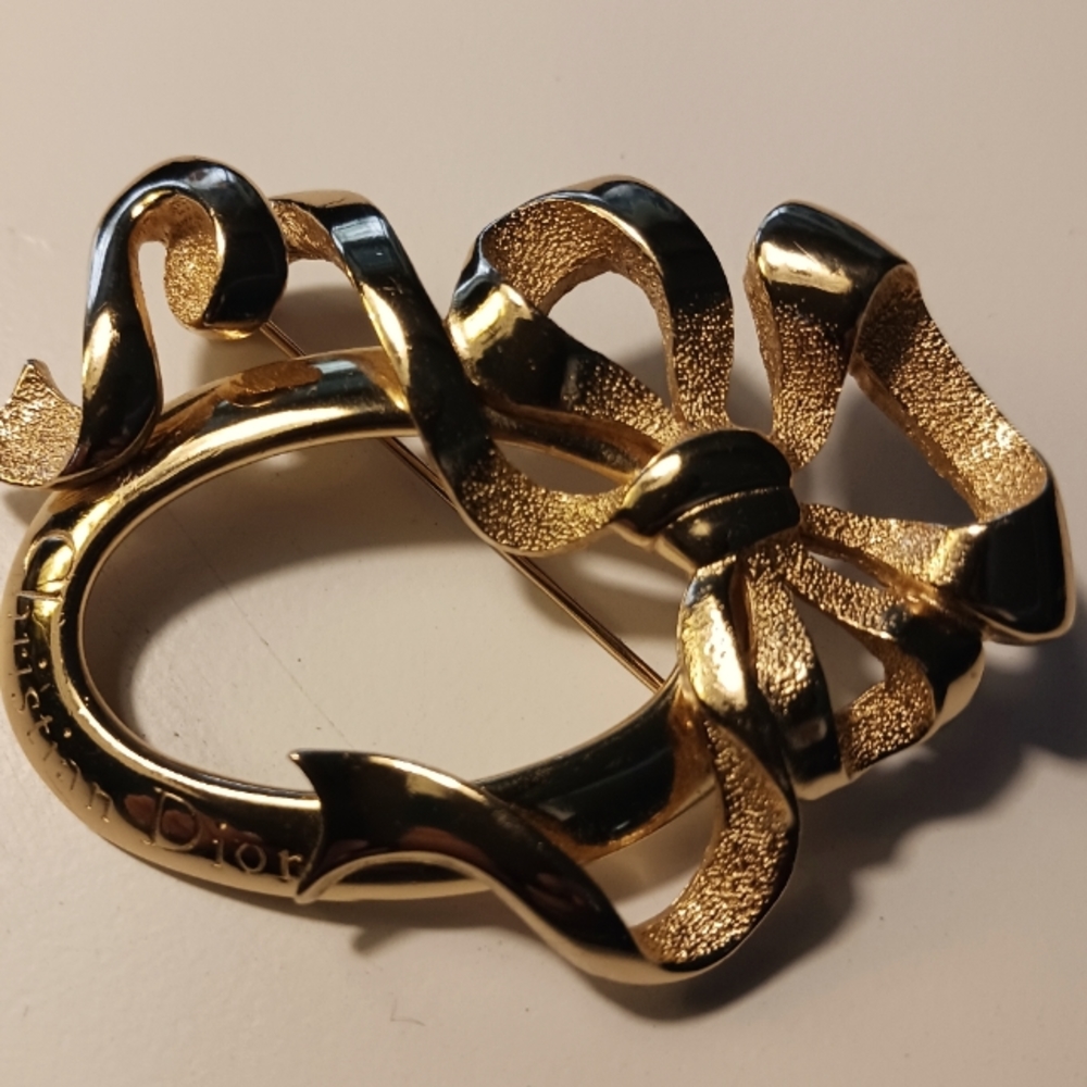 Vtg Christian Dior Brooch